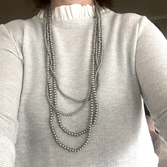 Jewelry - Multilayer Strand of Gray Pearls